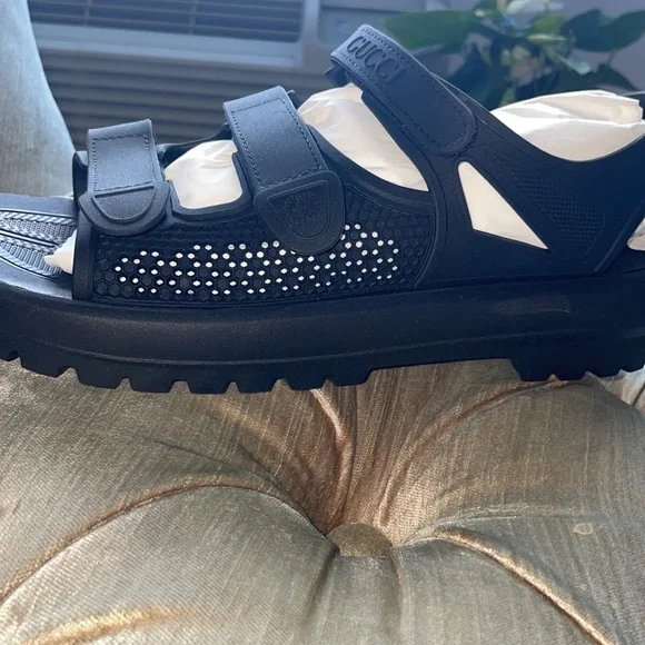 New authentic Gucci hiking sport sandal